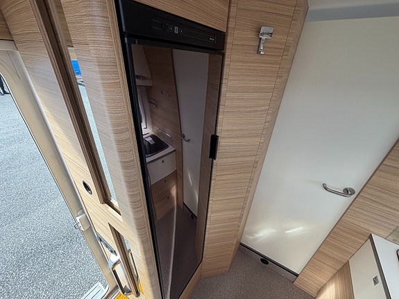 Dethleffs Globebus GT-I 007 3500 kg 24 of 27