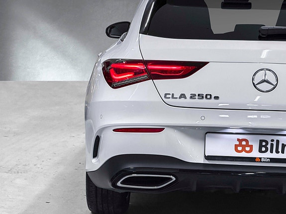 Mercedes-Benz CLA250 e 6 of 27