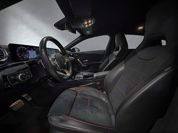 Mercedes-Benz CLA250 e 10 of 27