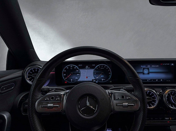 Mercedes-Benz CLA250 e 15 of 27