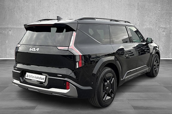 Kia EV9 4 of 17