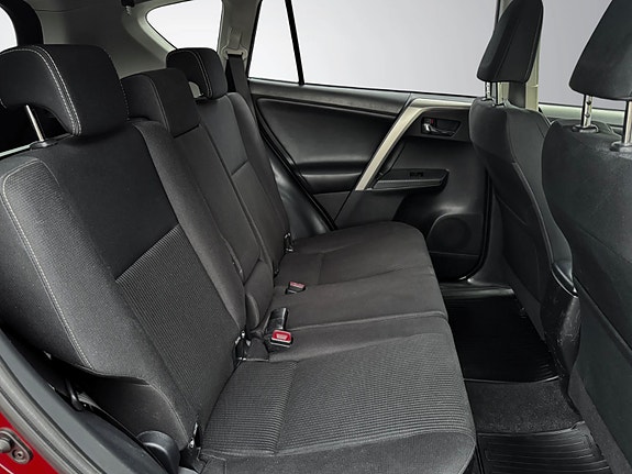 Toyota RAV4 22 of 30