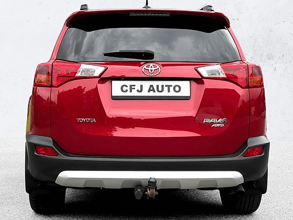 Toyota RAV4 10 of 30