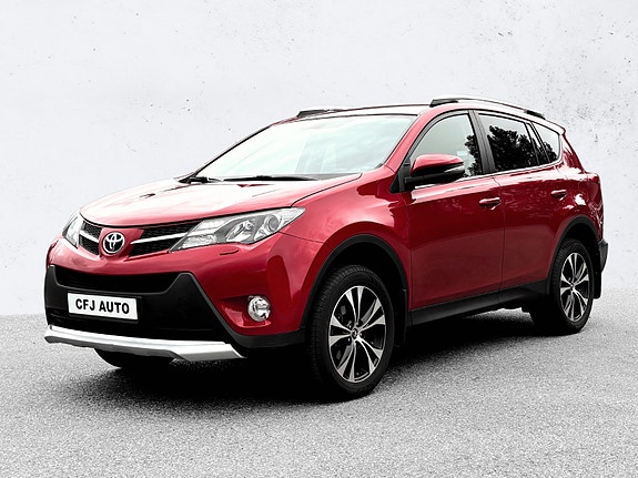 Toyota RAV4 4 of 30