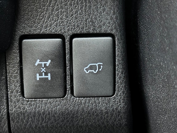 Toyota RAV4 25 of 30