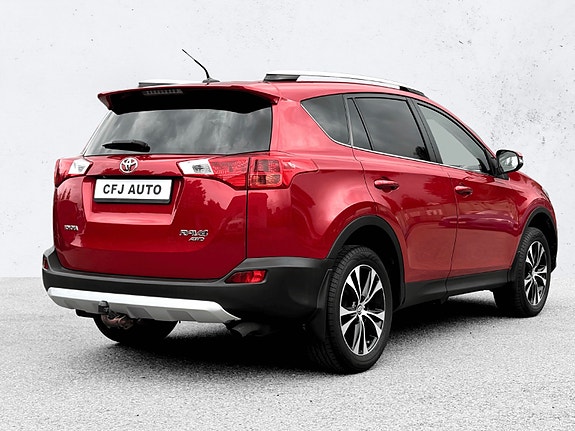 Toyota RAV4 9 of 30