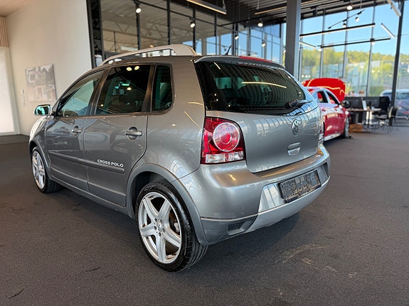 Volkswagen Polo Cross 6 of 14
