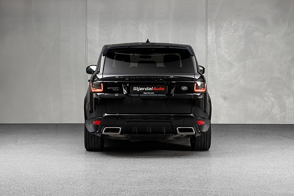 Land Rover Range Rover Sport 7 of 30