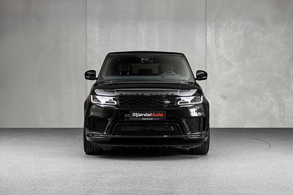 Land Rover Range Rover Sport 14 of 30