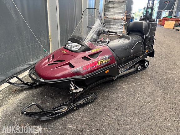 Lynx ST550F 3 of 18