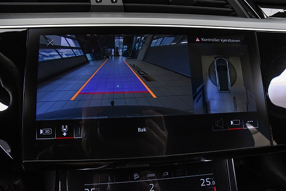 Audi e-tron 16 of 23