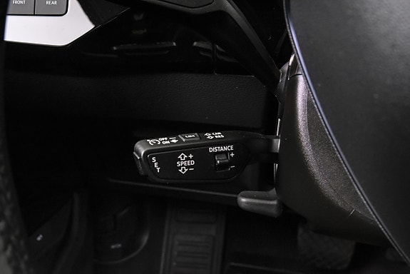Audi e-tron 22 of 23