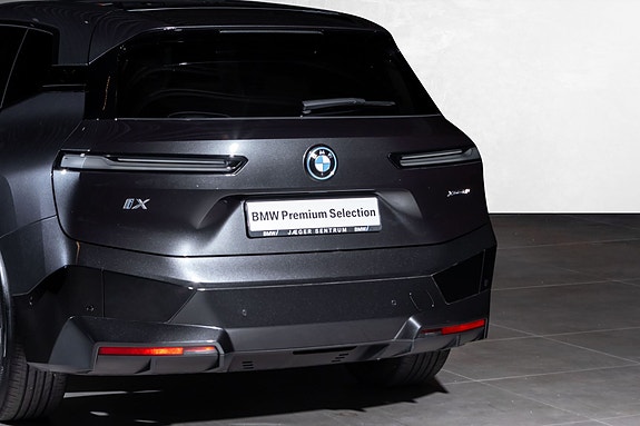 BMW iX 7 of 30