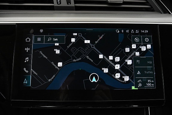 Audi e-tron 18 of 21
