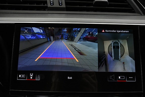 Audi e-tron 18 of 23