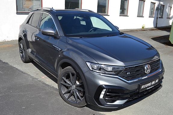 Volkswagen T-Roc 6 of 30