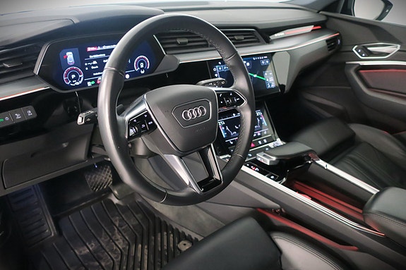 Audi e-tron 21 of 24