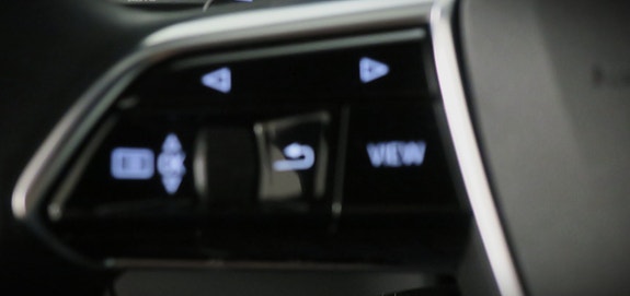 Audi e-tron 19 of 24