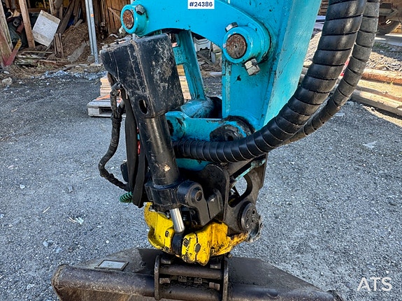 Airman AX55U-6A Minigraver m/ Rototilt, 3 skuffer, Ripper, Pigghammer og Klype. 20 of 28