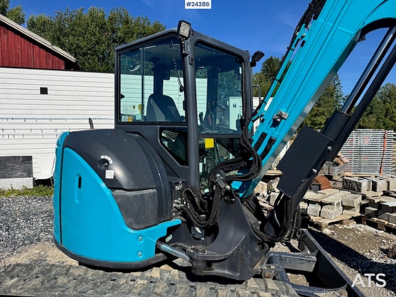 Airman AX55U-6A Minigraver m/ Rototilt, 3 skuffer, Ripper, Pigghammer og Klype. 14 of 28