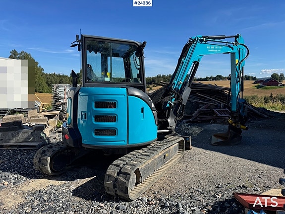 Airman AX55U-6A Minigraver m/ Rototilt, 3 skuffer, Ripper, Pigghammer og Klype. 3 of 28