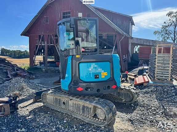 Airman AX55U-6A Minigraver m/ Rototilt, 3 skuffer, Ripper, Pigghammer og Klype. 5 of 28