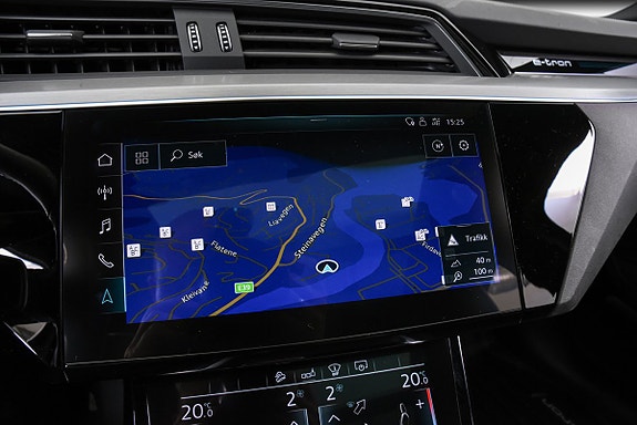 Audi e-tron Sportback 22 of 29