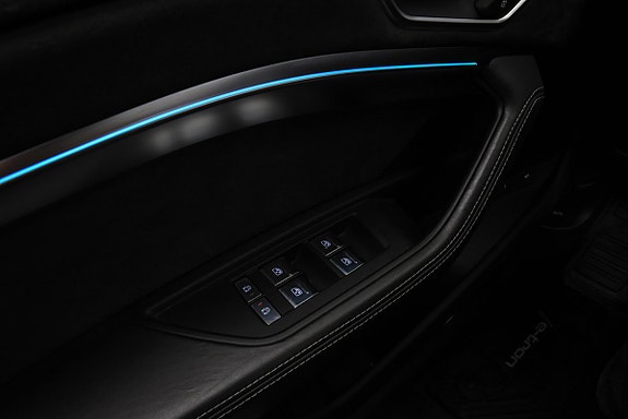 Audi e-tron Sportback 12 of 29
