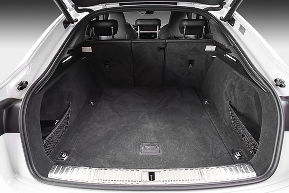 Audi e-tron Sportback 9 of 29