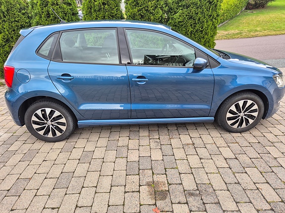 Volkswagen Polo 4 of 30