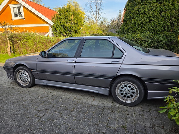 Alfa Romeo 164 4 of 11