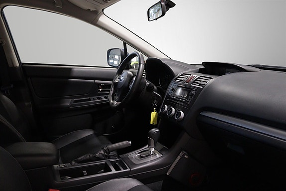 Subaru Impreza 6 of 23
