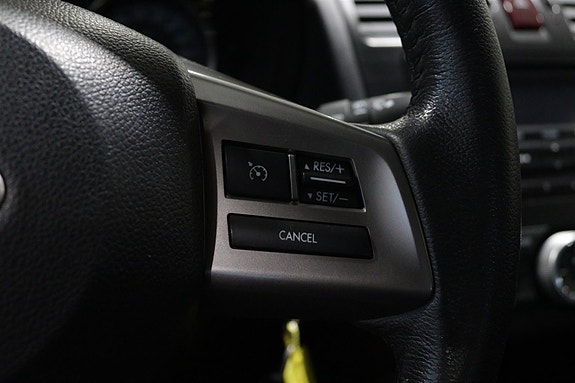 Subaru Impreza 13 of 23