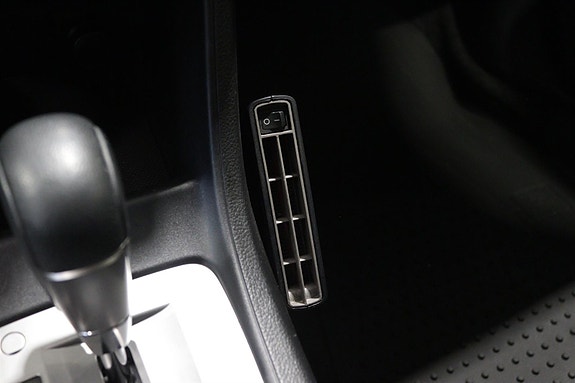 Subaru Impreza 20 of 23