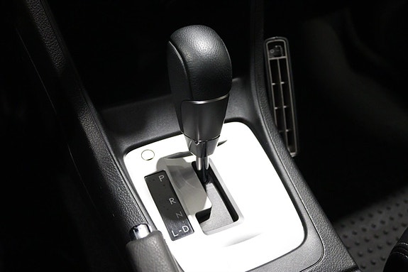 Subaru Impreza 17 of 23