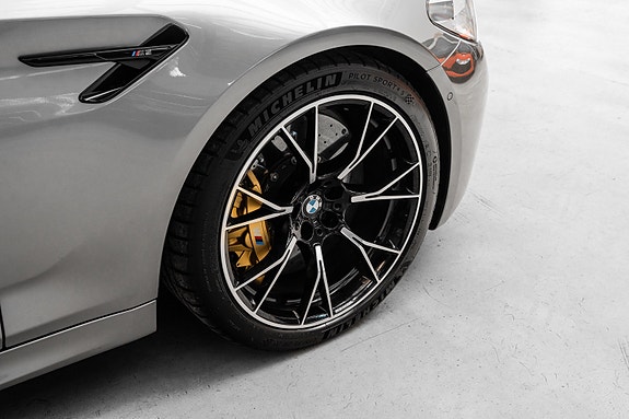 BMW M5 12 of 30