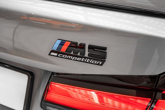 BMW M5 10 of 30
