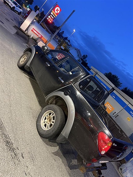 Mitsubishi L200 14 of 19