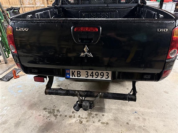 Mitsubishi L200 11 of 19