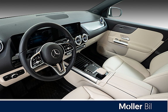 Mercedes-Benz EQA250 15 of 26