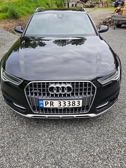 Audi A6 allroad 2 of 11