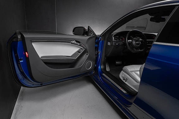 Audi RS5 30 of 30