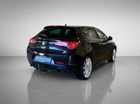 Alfa Romeo Giulietta 10 of 30
