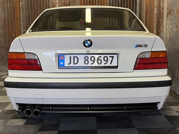BMW M3 16 of 30