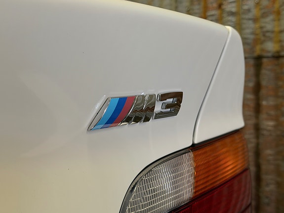 BMW M3 17 of 30