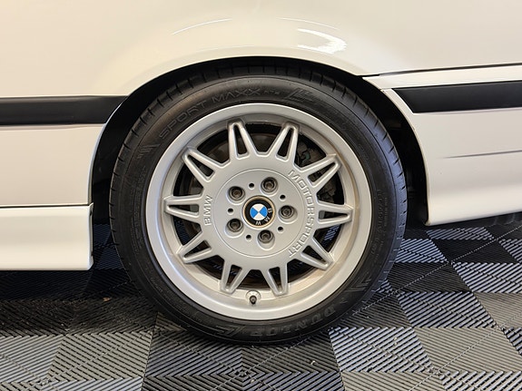 BMW M3 15 of 30