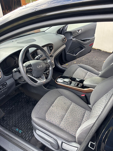 Hyundai IONIQ 5 of 16