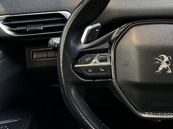 Peugeot 5008 23 of 30