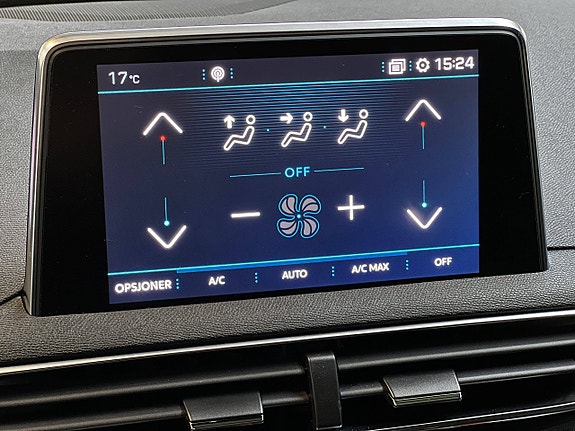 Peugeot 5008 28 of 30