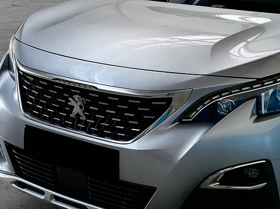 Peugeot 5008 2 of 30